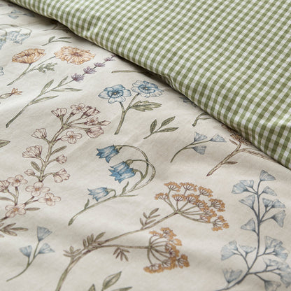 Meadow Floral Duvet Cover Set in Multi