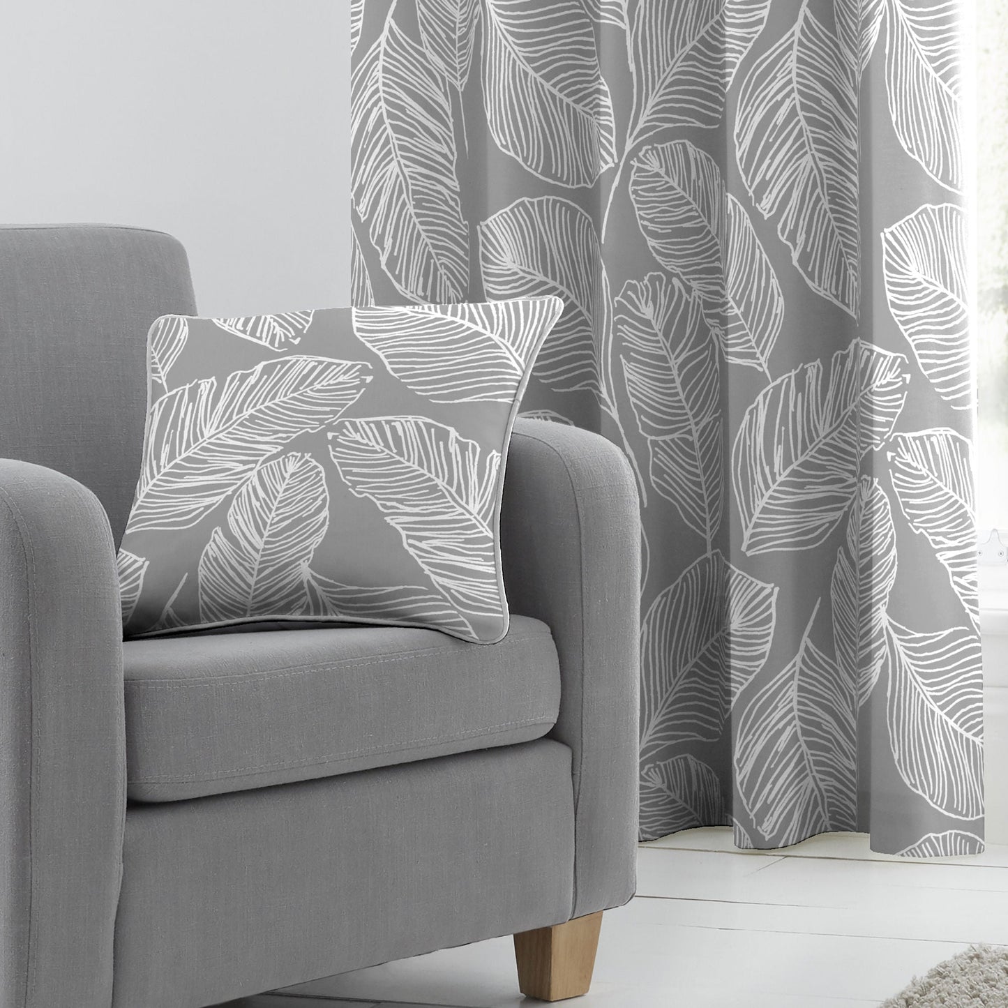 Matteo Cushion in Grey