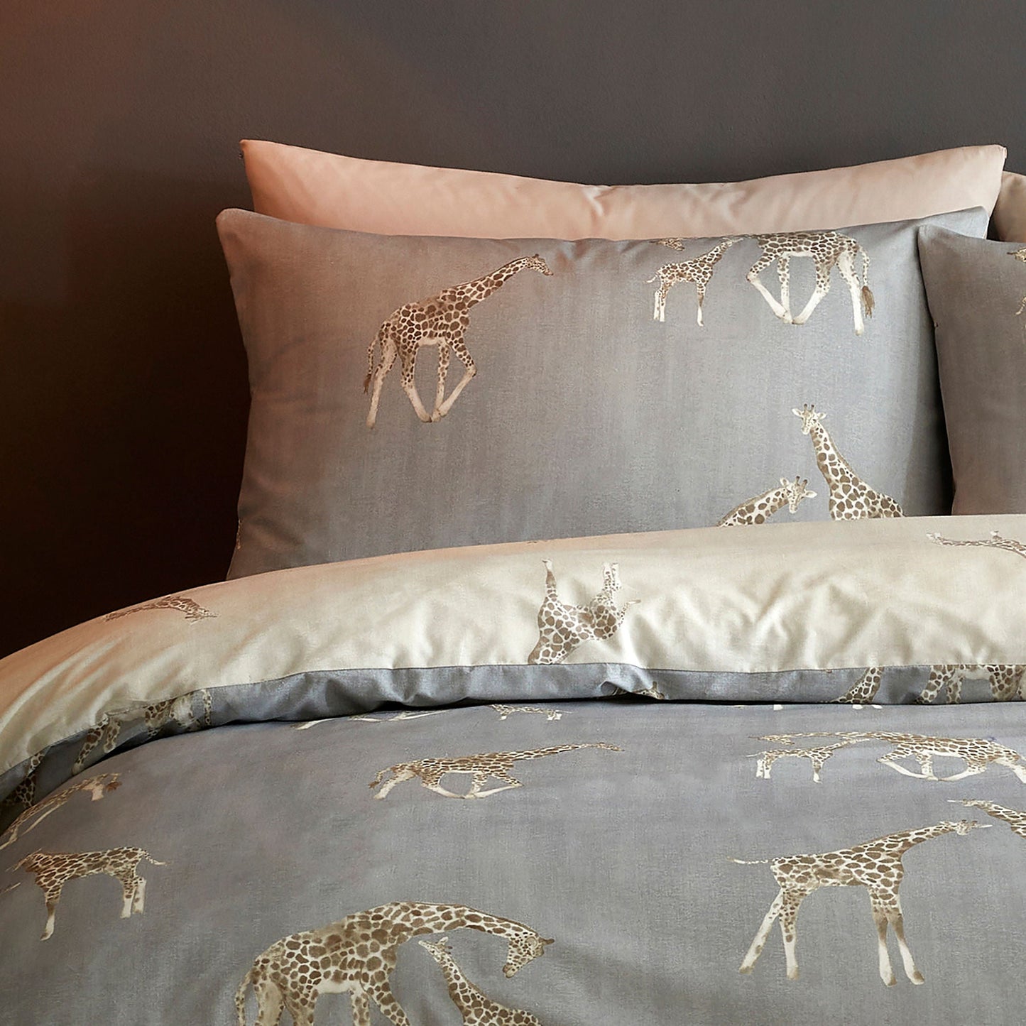 Milo Duvet Cover Set in Grey