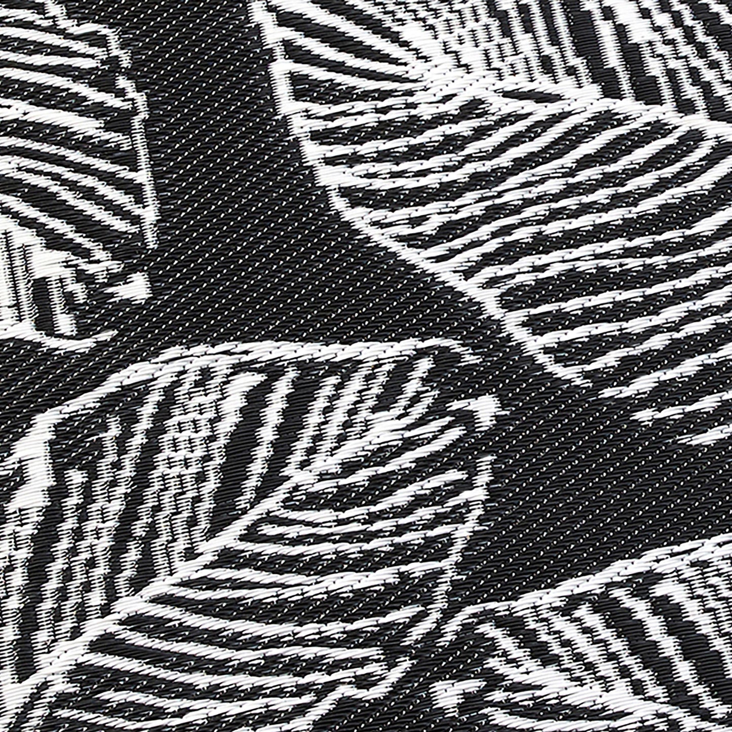 Matteo Outdoor Rug in Black