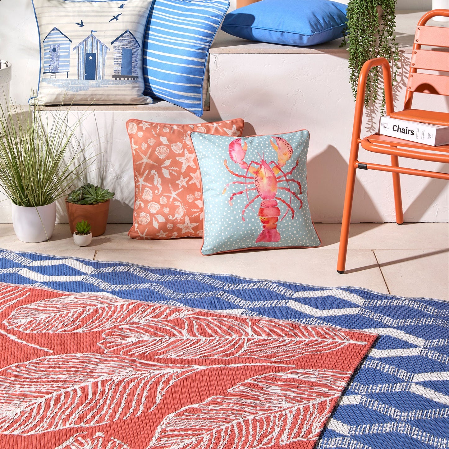 Matteo Outdoor Rug in Terracotta