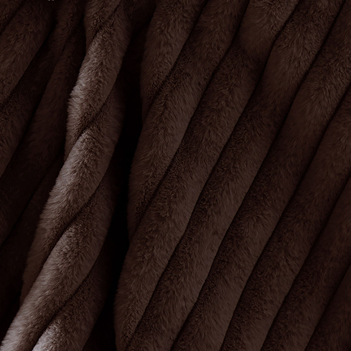 Morritz Bedspread in Chocolate