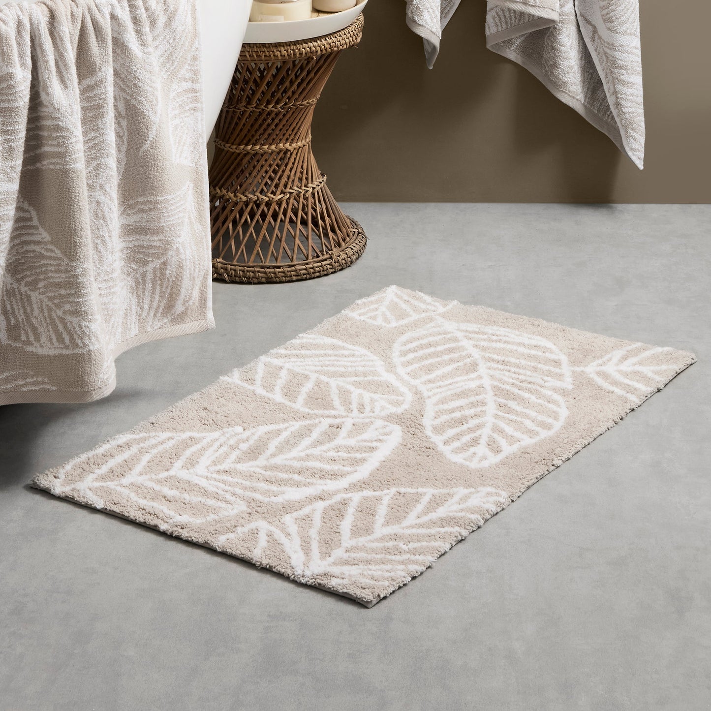Matteo Bath Mat in Natural