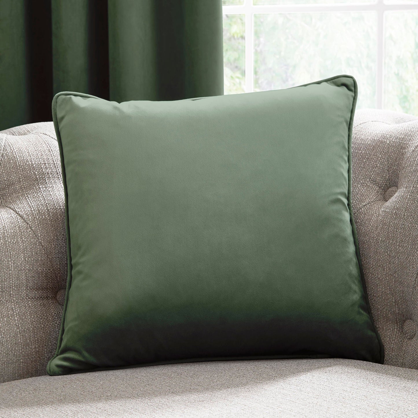 Montrose Cushion in Bottle Green