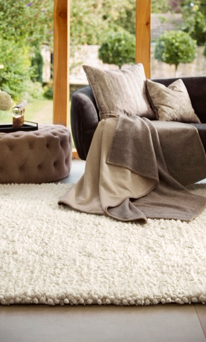 Rug Guru Maine Ivory