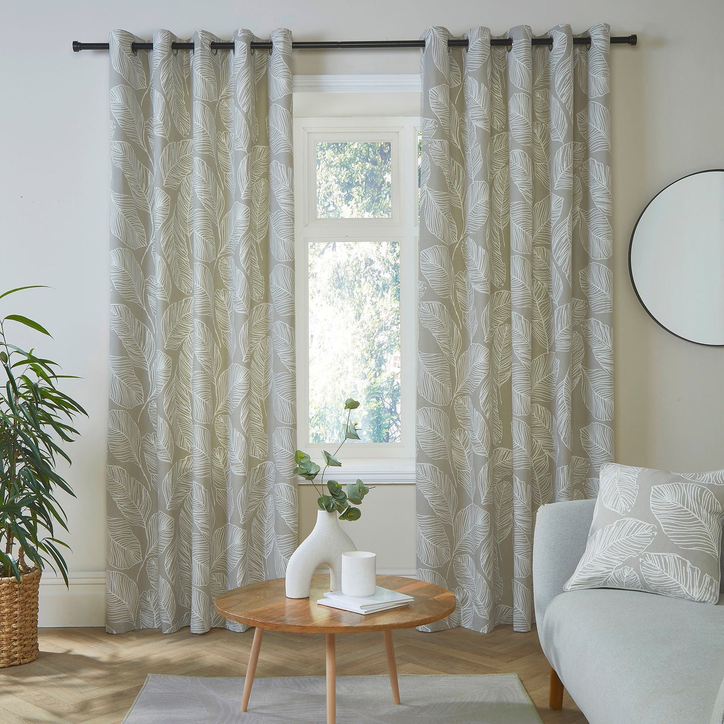 Matteo Eyelet Curtains in Natural