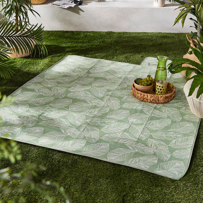 Matteo Picnic Blanket in Green