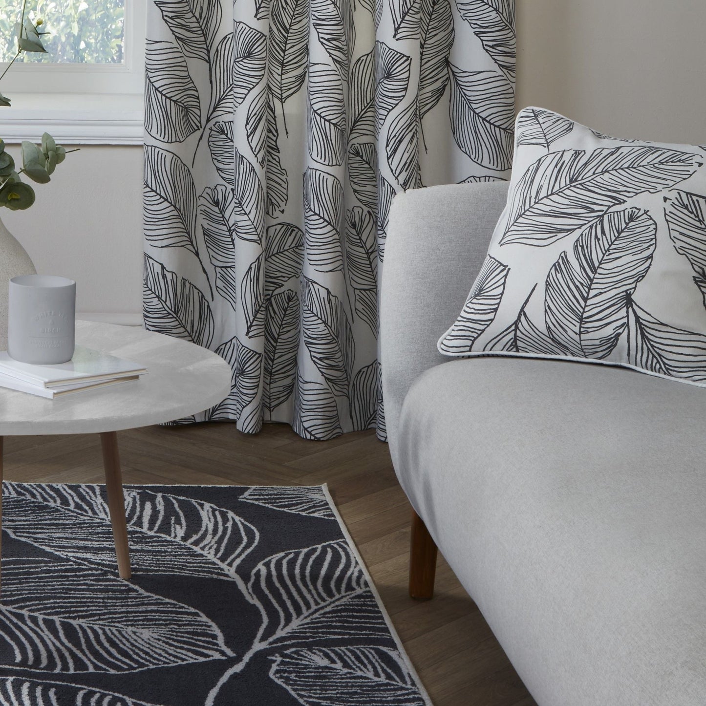 Matteo Cushion in Black
