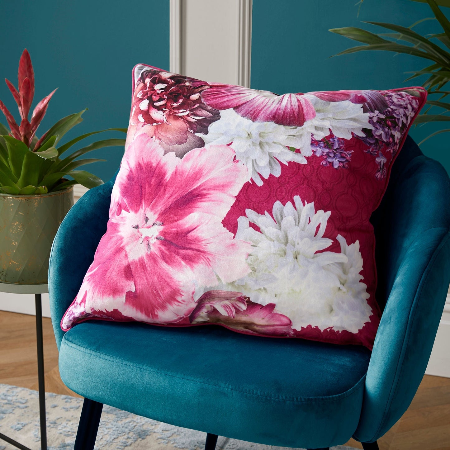Mayfair Lady Cushion in Pink