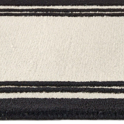 Origins Piper Monochrome