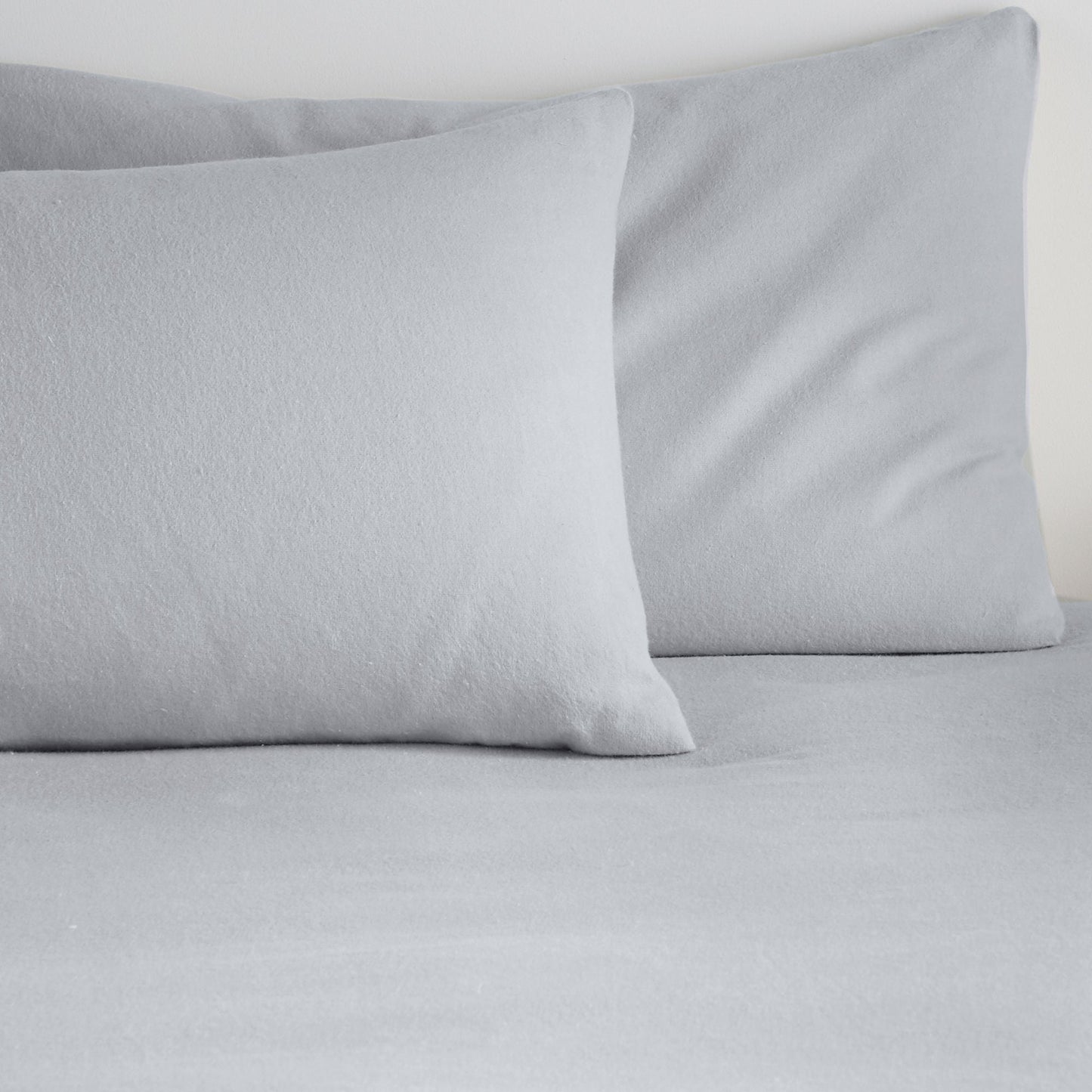 Brushed Bedding Pillowcases in Silver