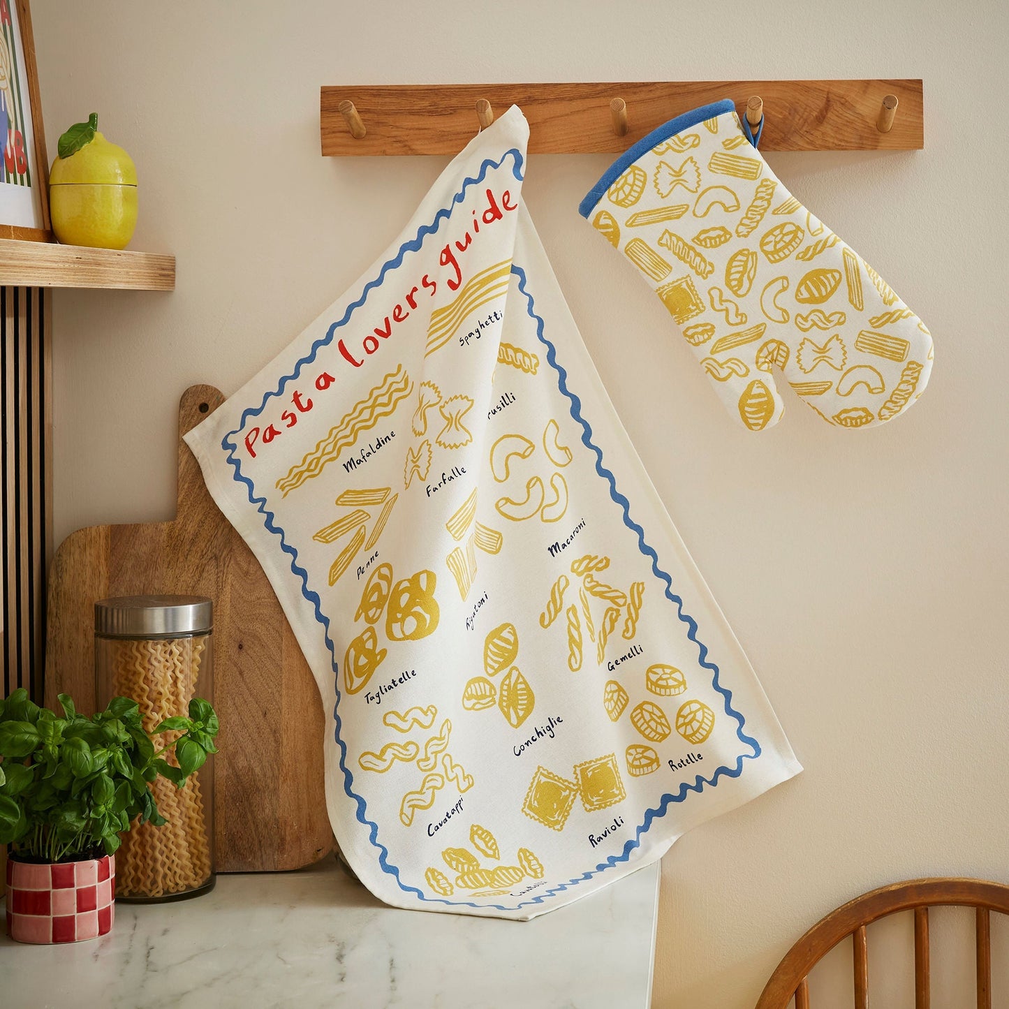 Pasta Lovers Club Gauntlet Oven Glove