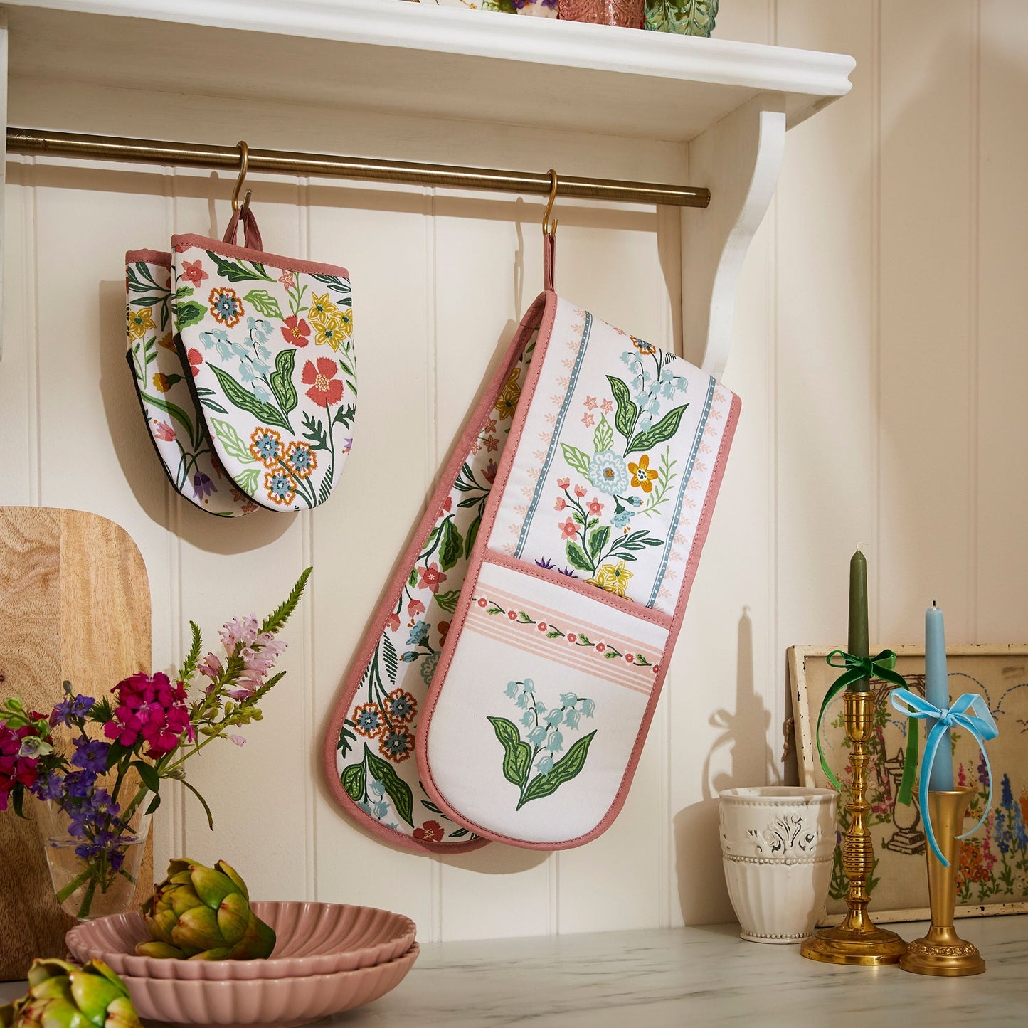 Petals & Prose Microwave Mitts Pair