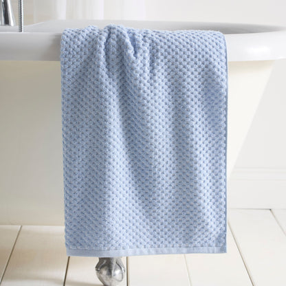 Popcorn Check Towels in Blue - Hand Towel
