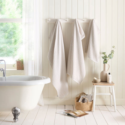 Popcorn Check Towels in Natural - Hand Towel