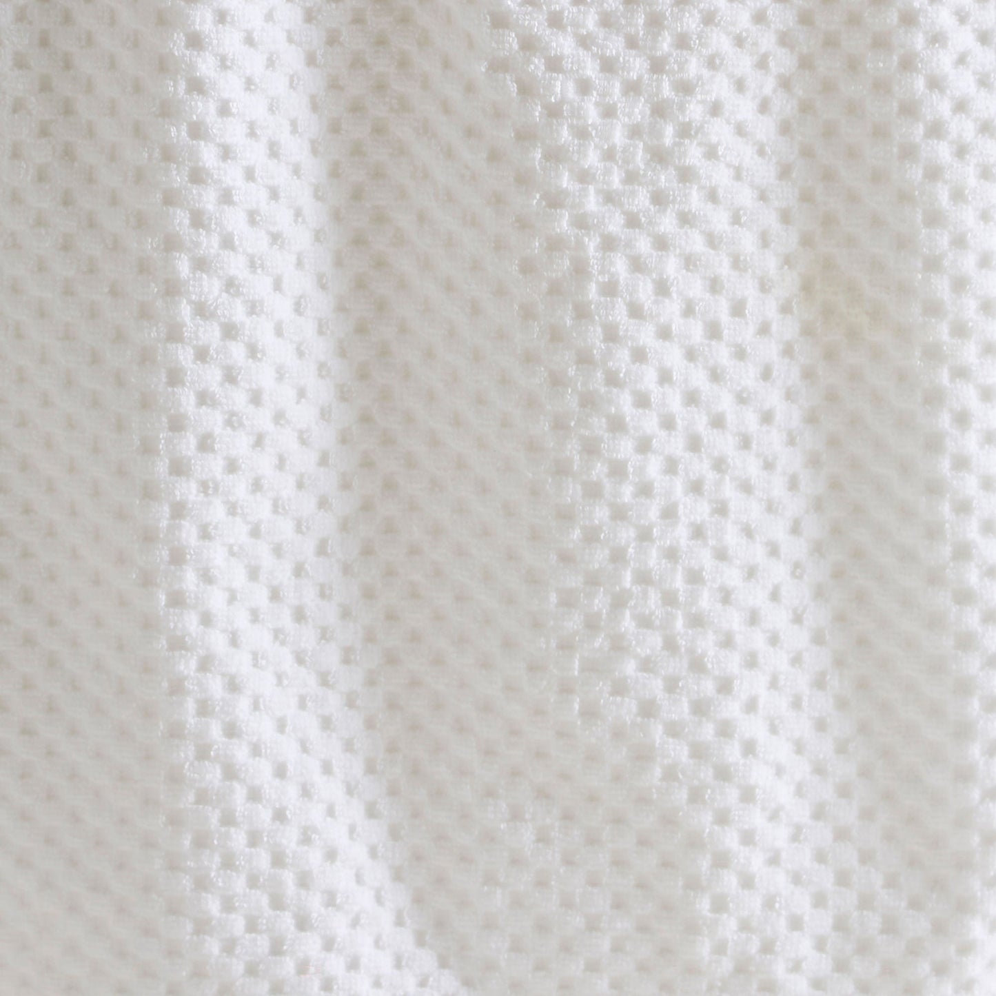 Popcorn Check Towels in White - Hand Towel