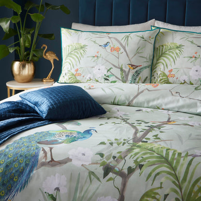 Peacock Jungle Duvet Cover Set in Green