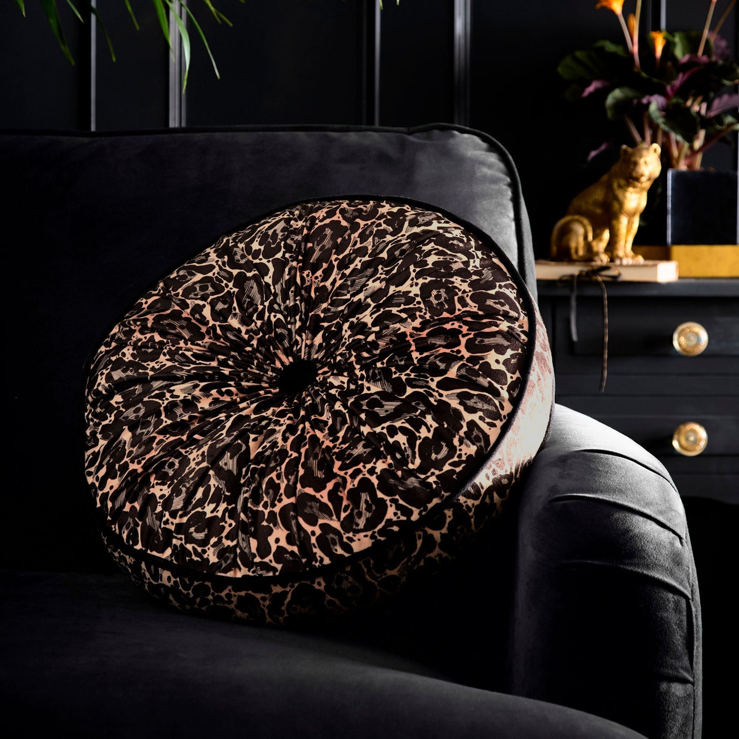 Roxy Round Pleat Round Cushion in Gold