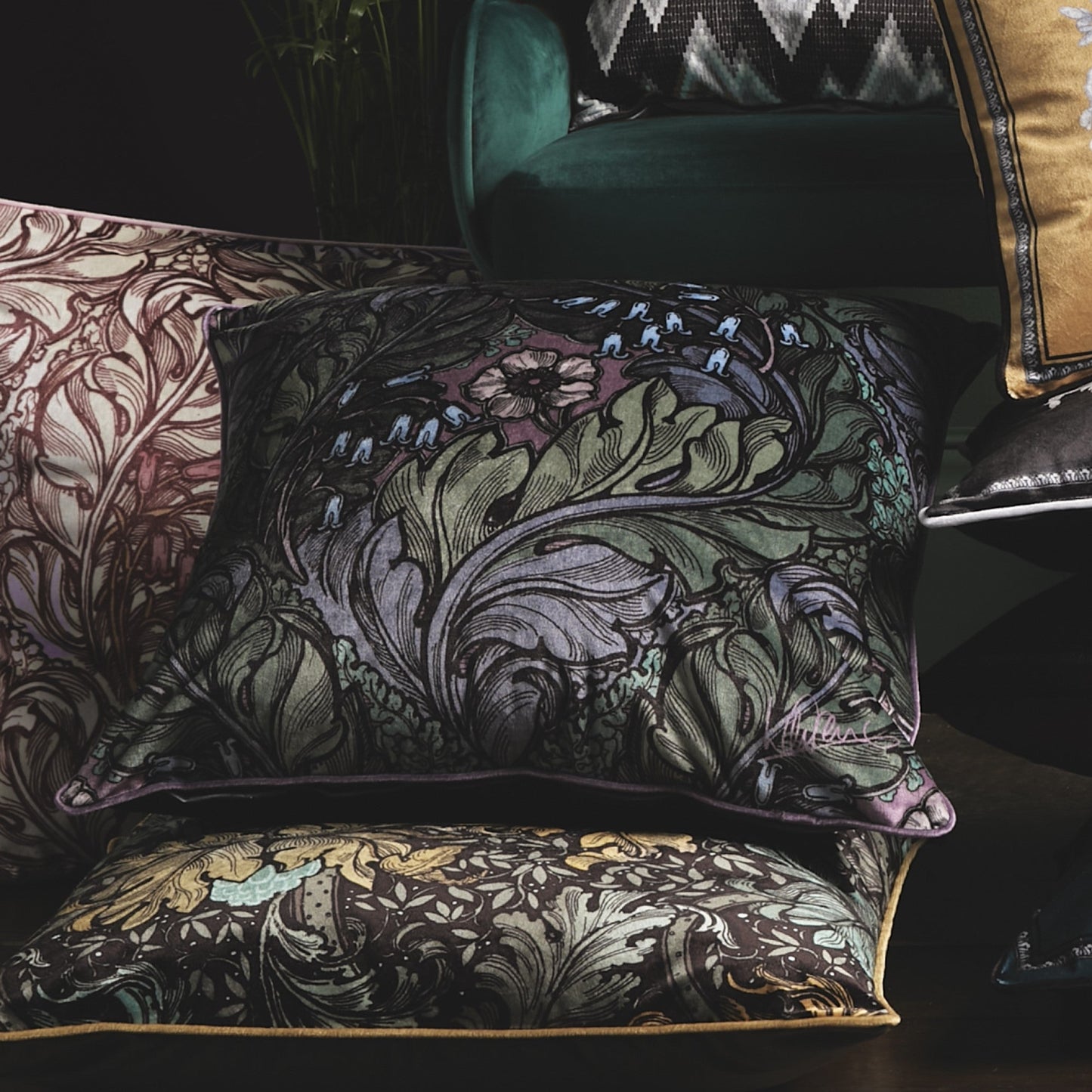 Rambleicious Cushion in Multicolour