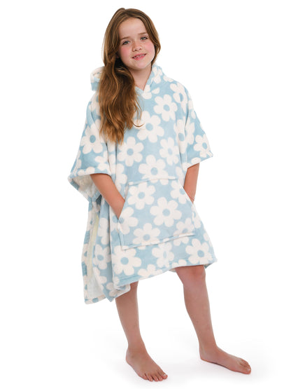Retro Flower Poncho in Duck Egg 75 x 92.5cm
