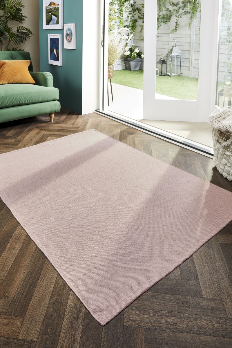 Hug Rug Woven Diamond Rug Rose