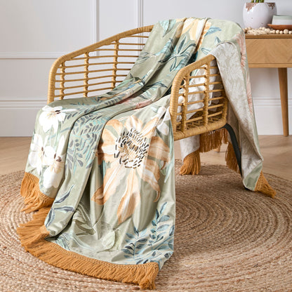 Sagara Throw in Green