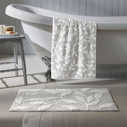 Sandringham Bath Mat in Grey