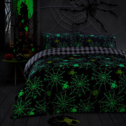 Spiders Halloween Duvet Cover Set in Grey