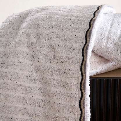 Speckle Rib Towels in White
