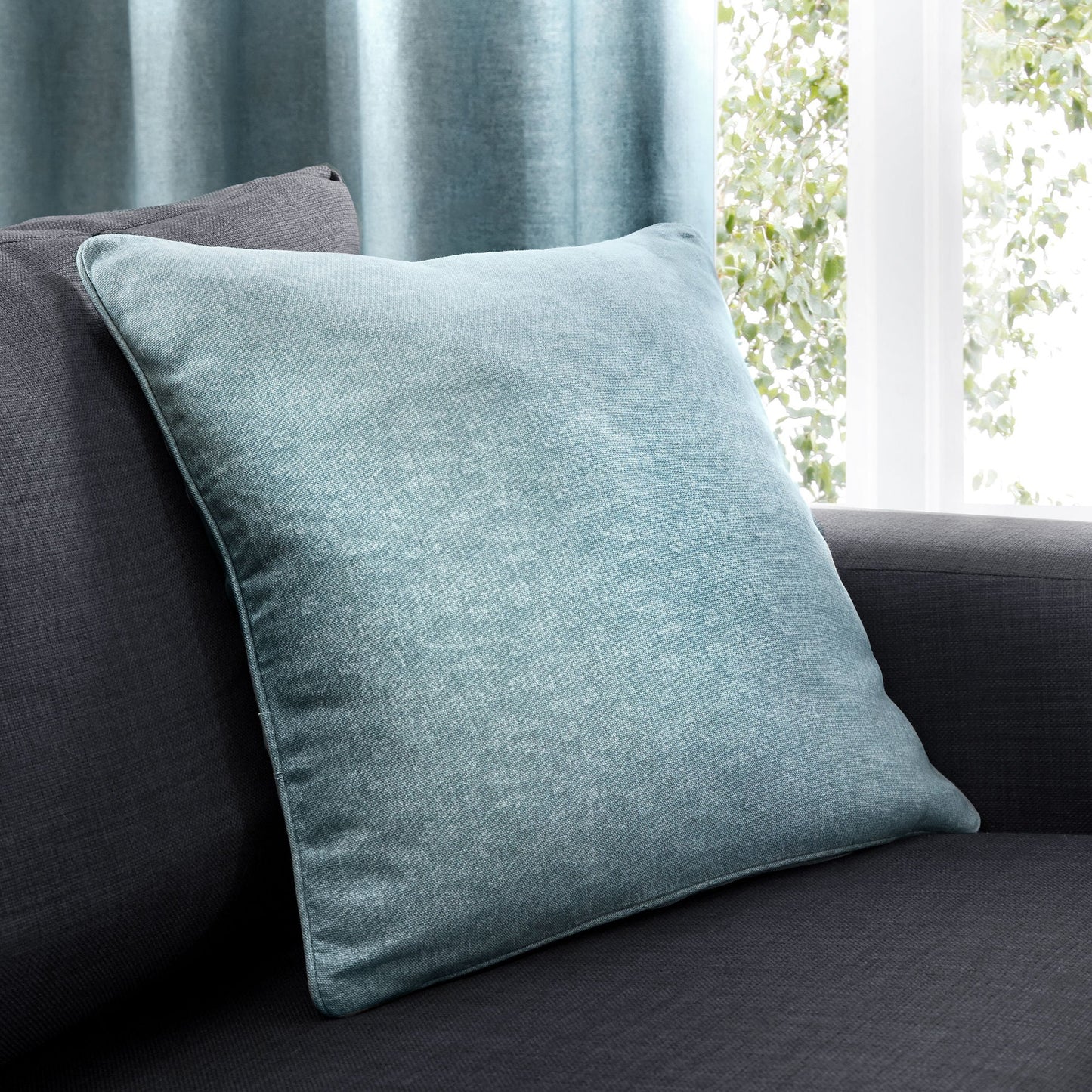 Sorbonne Cushion in Duck Egg