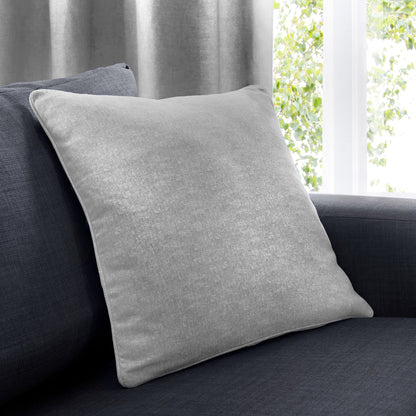 Sorbonne Cushion in Silver