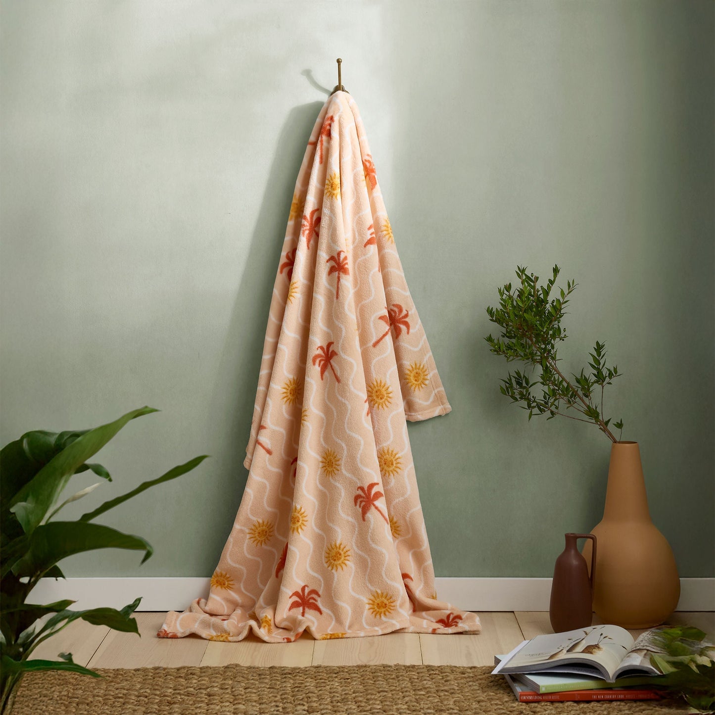 Soleil Throw in Coral/Camel