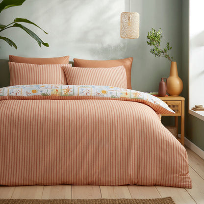 Soleil Duvet Cover Set in Multi
