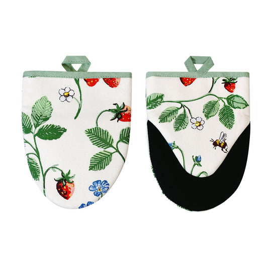 Strawberry Patch Microwave Mitts Pair