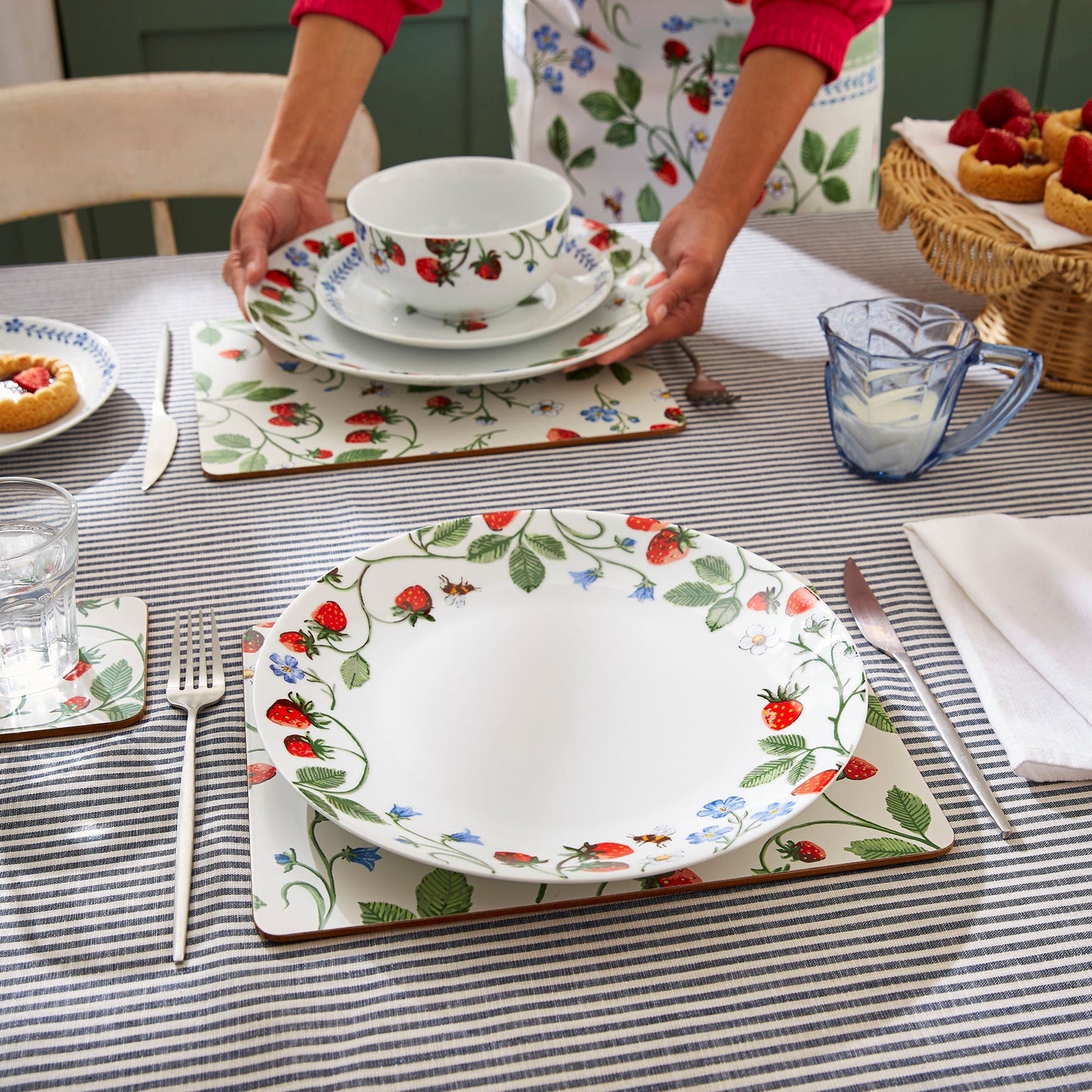 Strawberry Patch Porcelain Dinner Plate