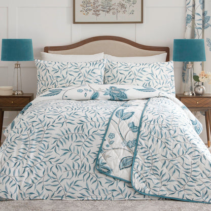 Samira Duvet Cover Set in Teal