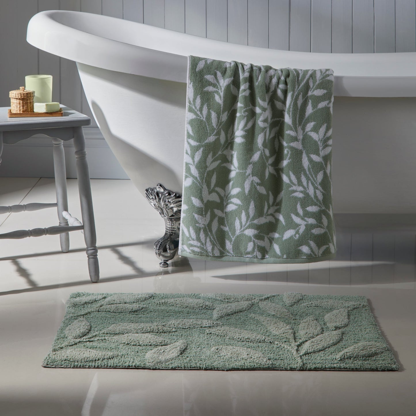 Sandringham Bath Mat in Steel/Sage
