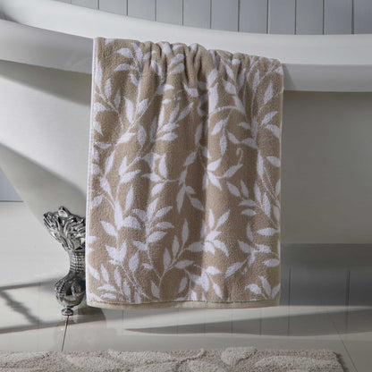 Sandringham Towels in Natural - Hand Towel