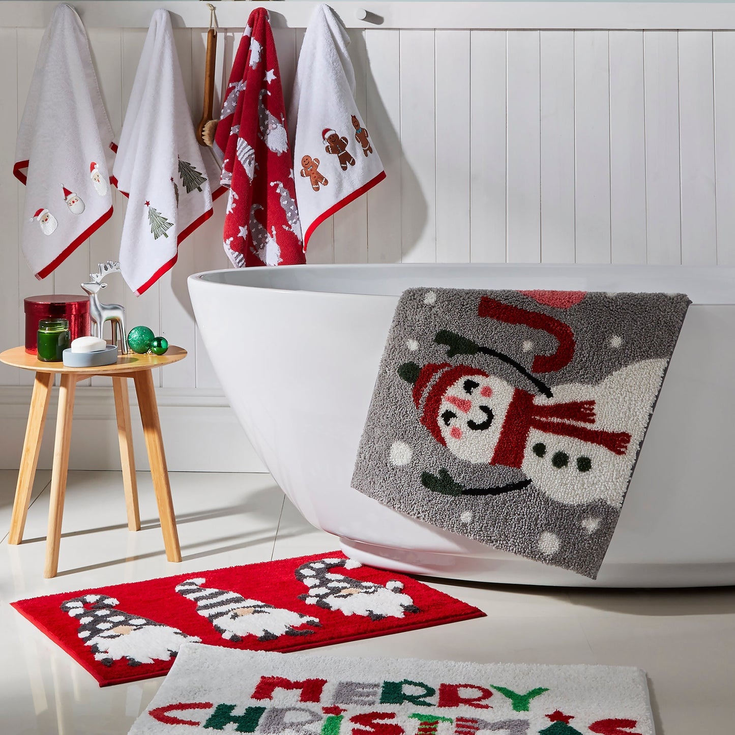 Santa Hand Towel (2 pack) in White