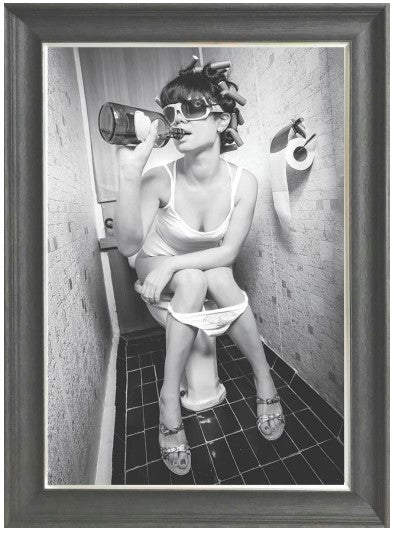 Lady Loo (Drinking)