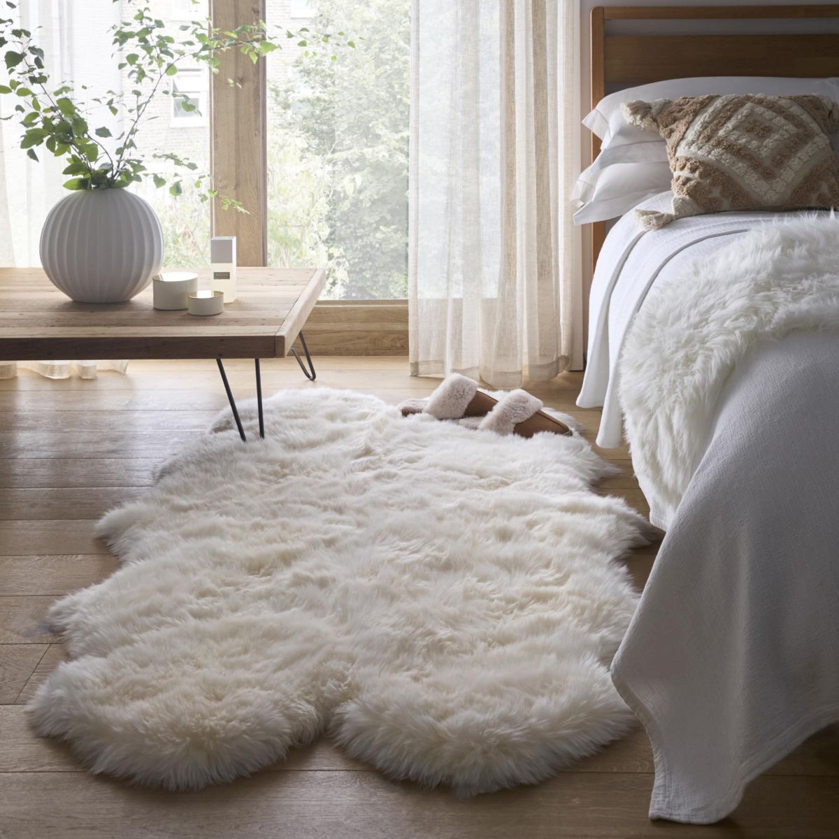Origins Genuine Sheepskin Berry Quad