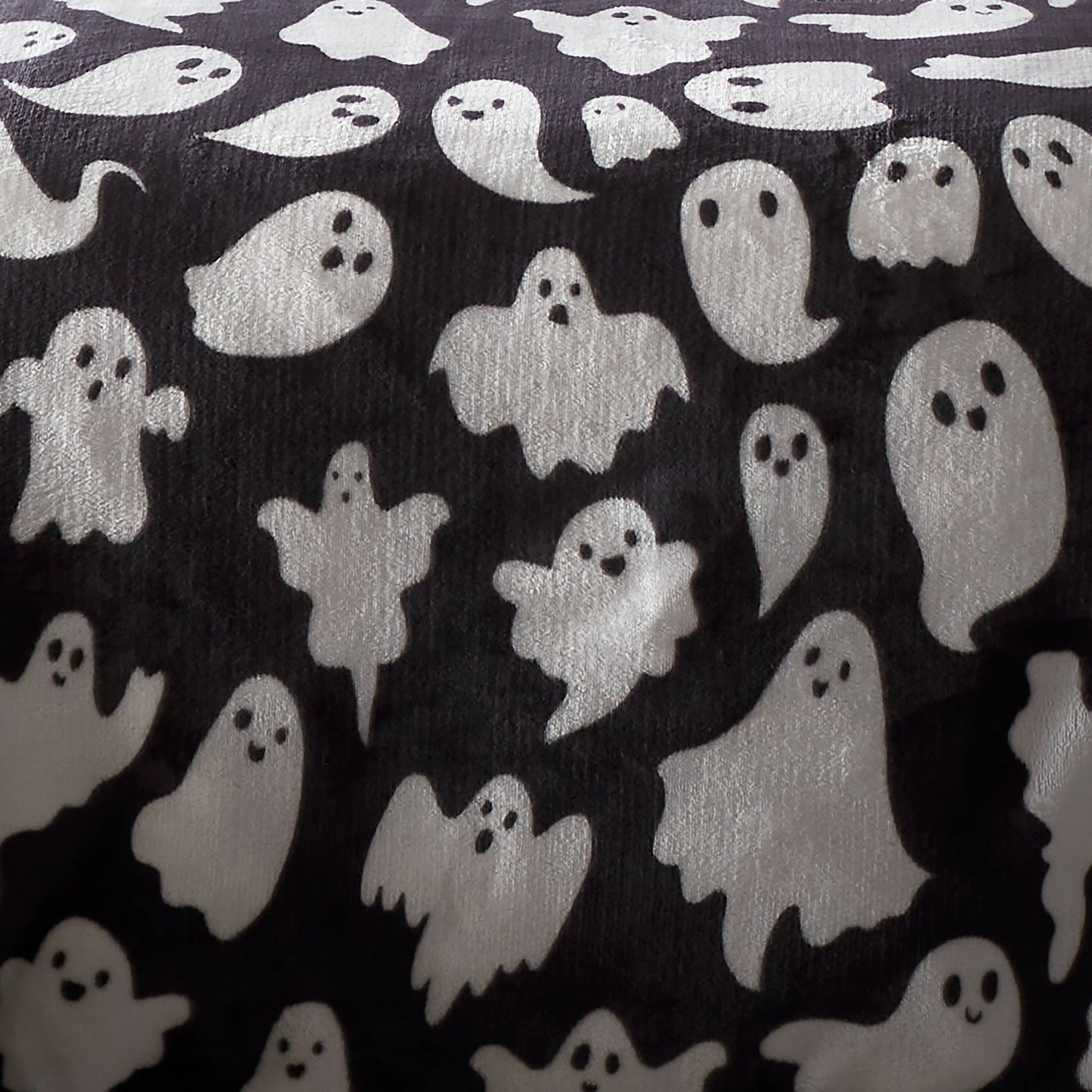 Spooky Ghosts Halloween Duvet Cover Set in Grey