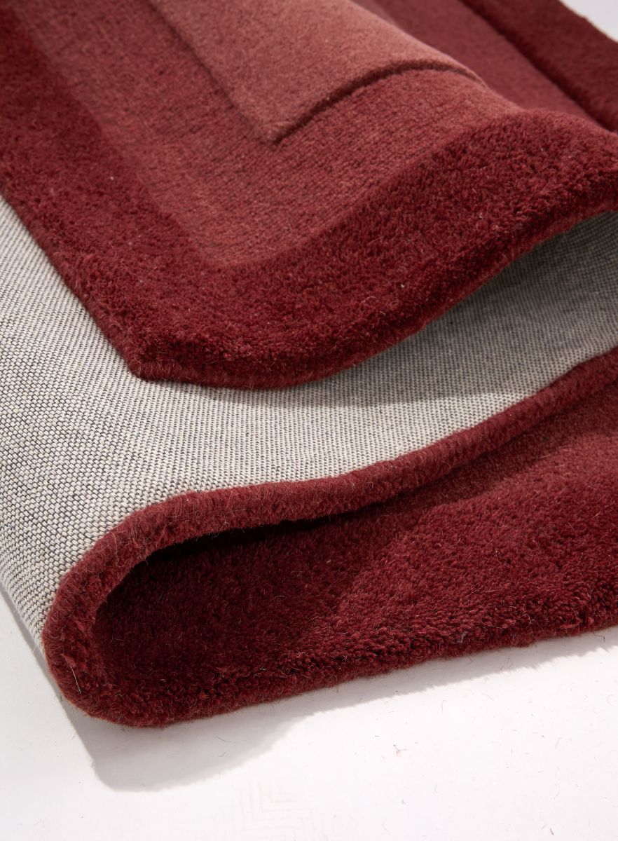 Origins Stacked Border Wine Red