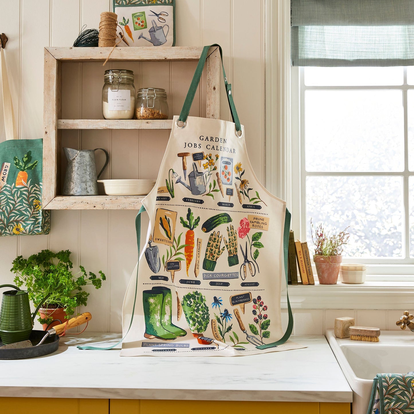 Time to Grow Cotton Apron