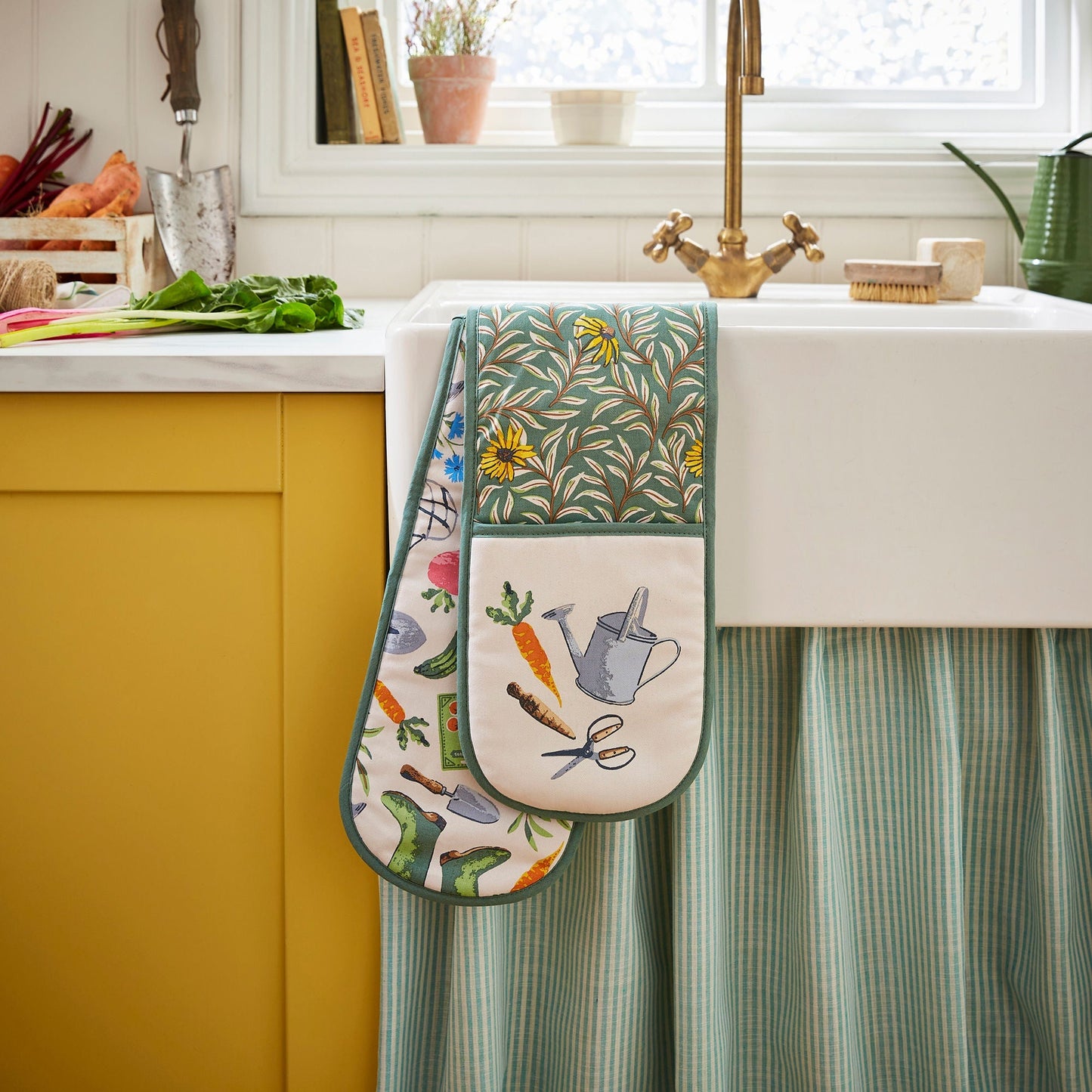 Time to Grow Double Oven Glove