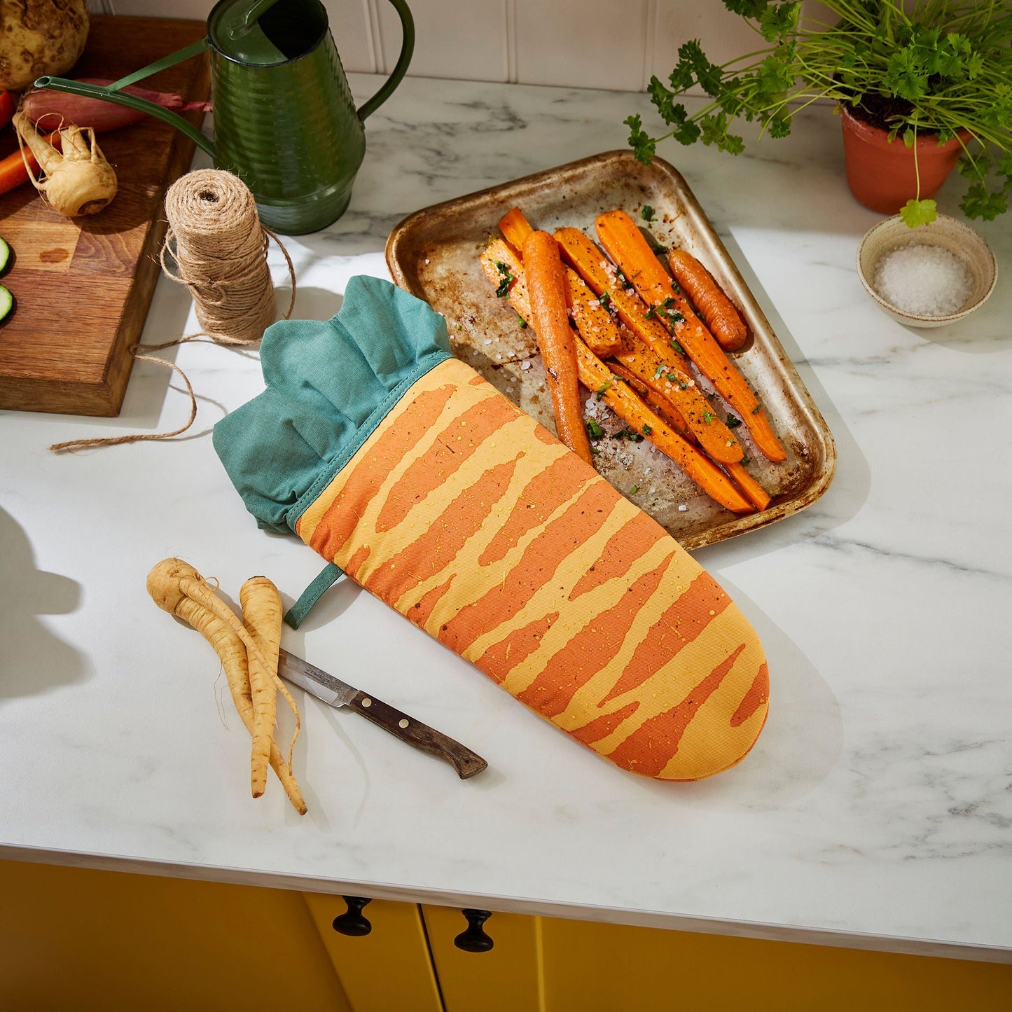 Time to Grow Gauntlet Oven Glove