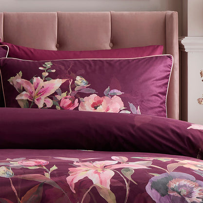Tatiana Duvet Cover Set in Berry