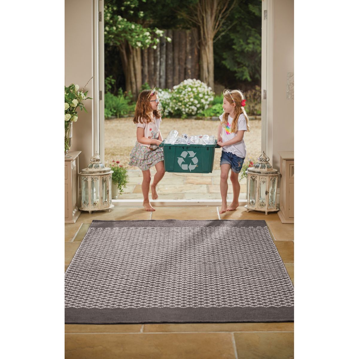 Hug Rug Woven Trellis Rug Warm Grey