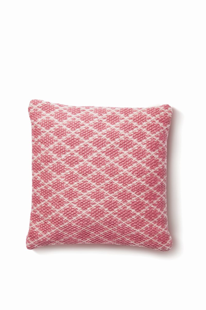 Hug Rug Woven Trellis Cushion Coral Pink