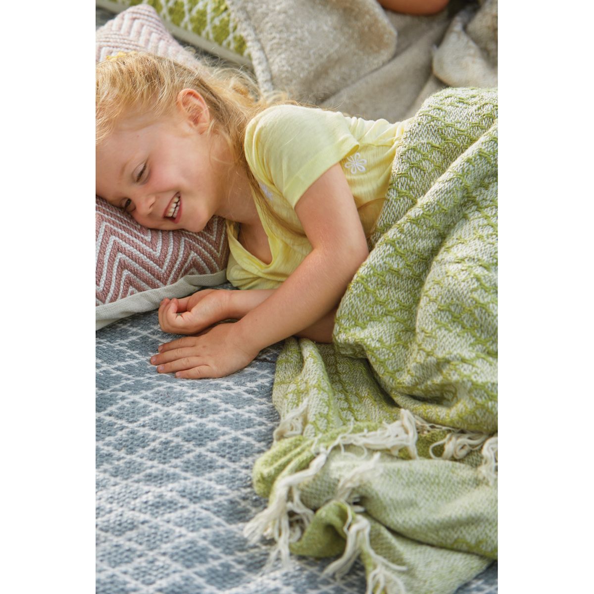 Hug Rug Woven Herringbone Throw Green
